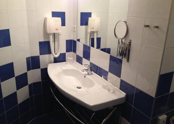 **** Hotel 4*