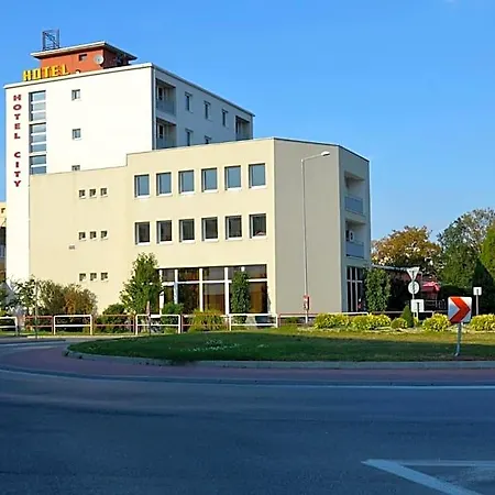 Hotell **** Galanta