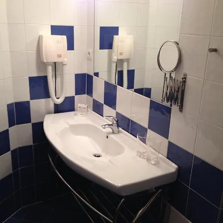 **** Hotel 4*