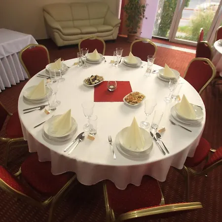 Hotell **** 4*