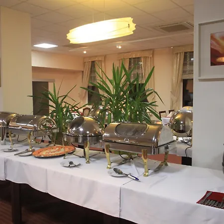 Hotell **** 4*